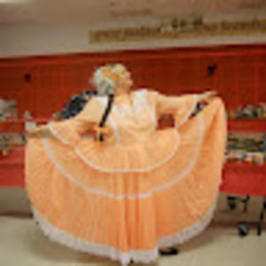 Meet your Posher, Gloria